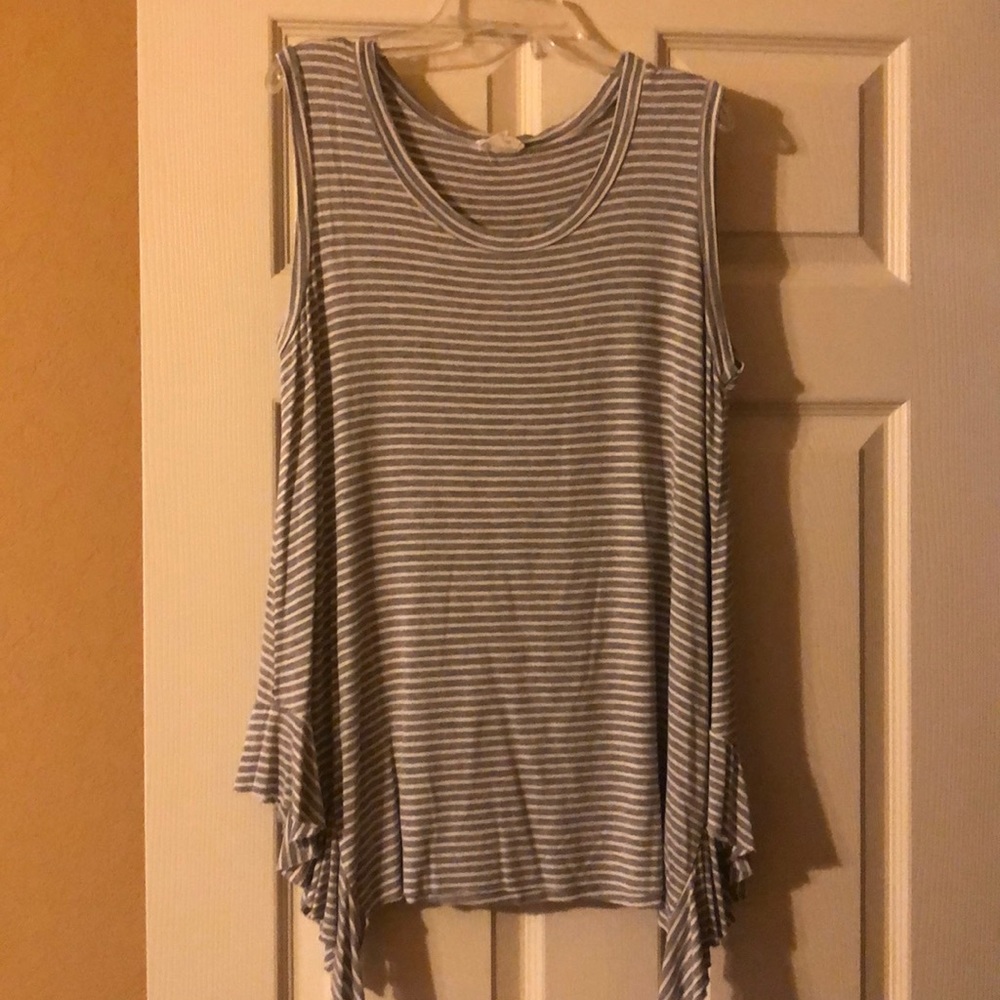 Gray/white striped top